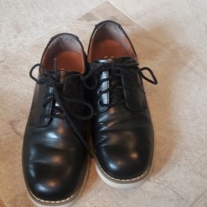 Florsheim boys shoes worn once size 12